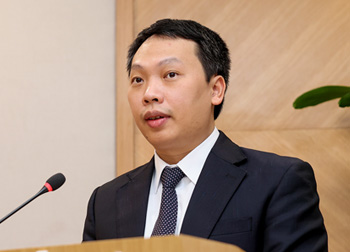 Mr. Nguyen Huy Dung